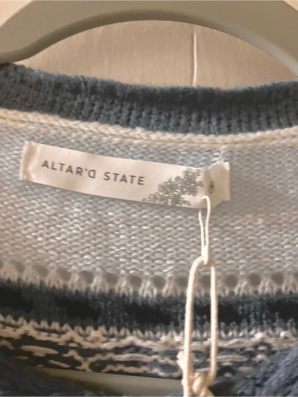 Altard State Blue and White Patterned Swing  Fit Semi Crop   Crewneck Sweater: M